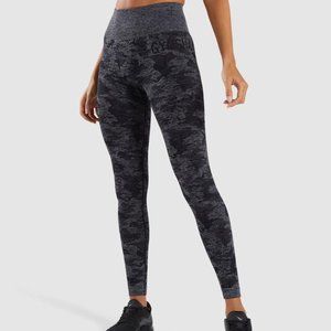 Gymshark Original Adapt Camo Leggings in XS